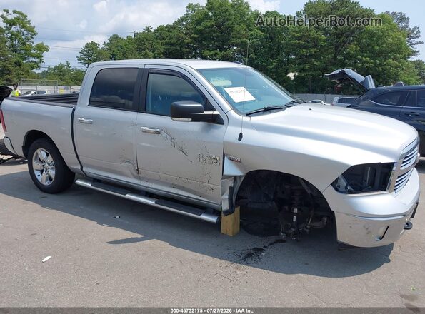 3C6RR7LT5GG194534 2016 RAM 1500 Серебряный Вид спереди
