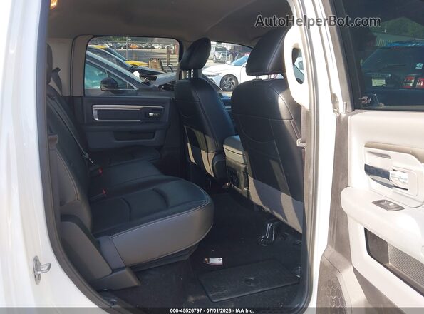 3C6RR7LT5HG574989 2017 RAM 1500 Белый Вид наклейки с VIN-кодом