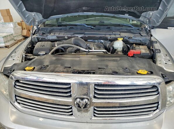 3C6RR7LT6HG565346 2017 RAM 1500 Silver Widok wnętrza z tyłu