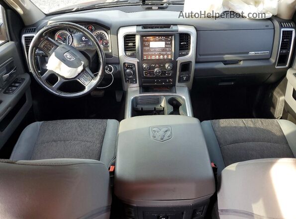 3C6RR7LT6HG659503 2017 RAM 1500 Gray Widok deski rozdzielczej