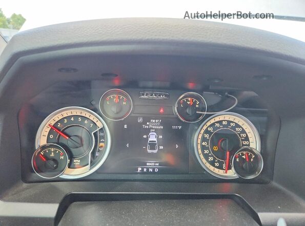 3C6RR7LT8HG593293 2017 RAM 1500 Silver Instrument cluster view