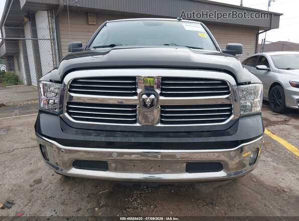 3C6RR7LTXHG709495 2017 RAM 1500 Black Widok zestawu wskaźników