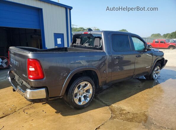 3C6SRFFP4T4170389 2026 RAM 1500 Gray Tył prawy