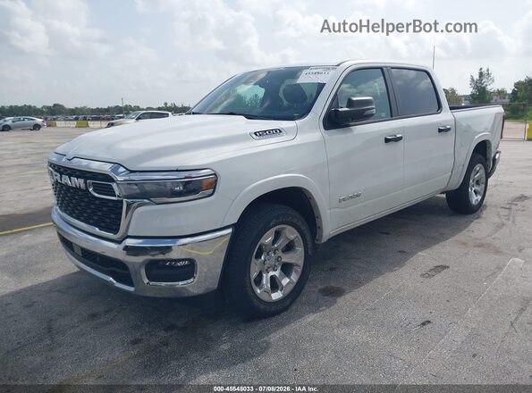 3C6SRFFP9T4159680 2026 RAM 1500 White Vista tres cuartos delantera izquierda