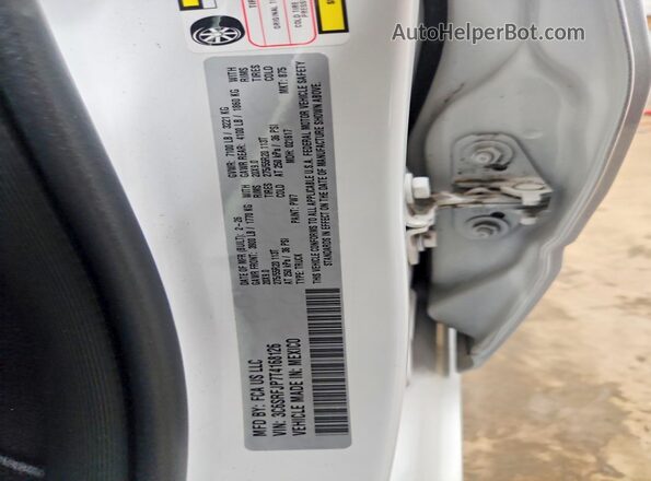 3C6SRFJP7T4168126 2026 RAM 1500 White Vista del compartimento del motor