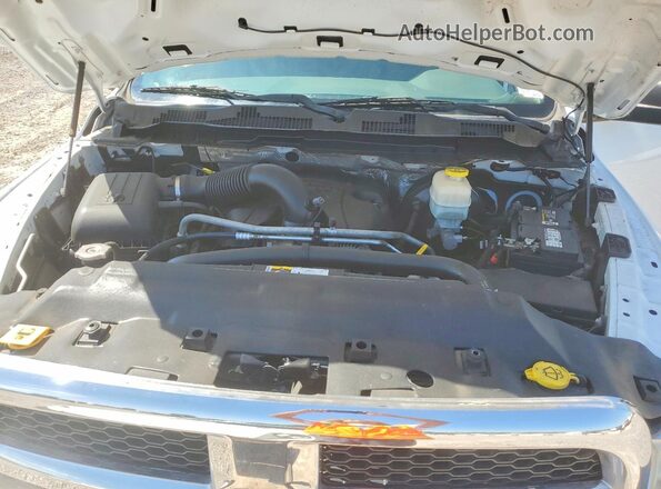 3C6TR4DT8GG386887 2016 RAM 2500 White Սալոնի հետևի տեսք
