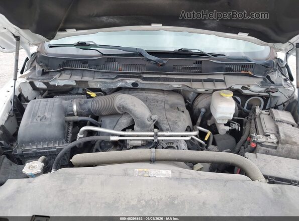 3C6TR4HT5JG356019 2018 RAM 2500 White Vista trasera