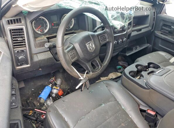 3C6TR4HT7JG245469 2018 RAM 2500 Silver Dashboard view