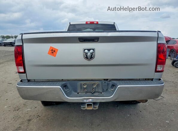 3C6TR4HT7JG245469 2018 RAM 2500 Silver Rear view