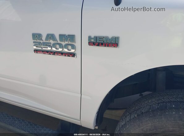 3C6TR4HTXJG356016 2018 RAM 2500 White Вид спереду