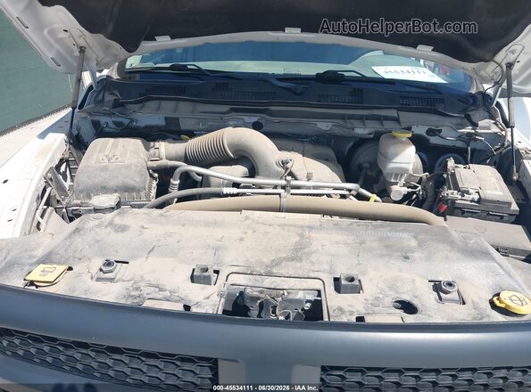 3C6TR4HTXJG356016 2018 RAM 2500 White Вид ззаду