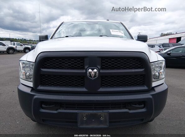 3C6TR5CT3JG306684 2018 RAM 2500 Белый Вид щитка приборов