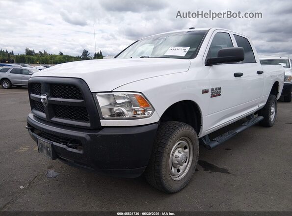 3C6TR5CTXJG306682 2018 RAM 2500 Белый Передняя левая четверть