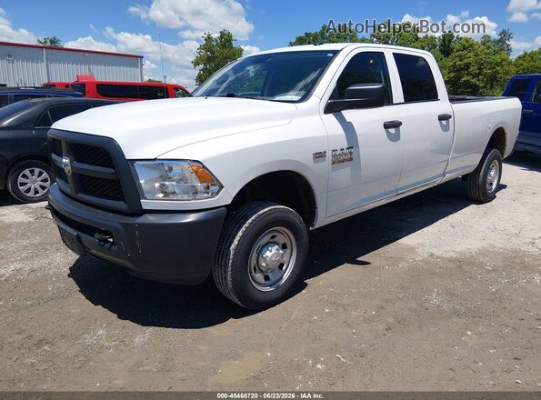 3C6TR5HT3JG295274 2018 RAM 2500 White წინა მარცხენა ხედი სამი მეოთხედიდან