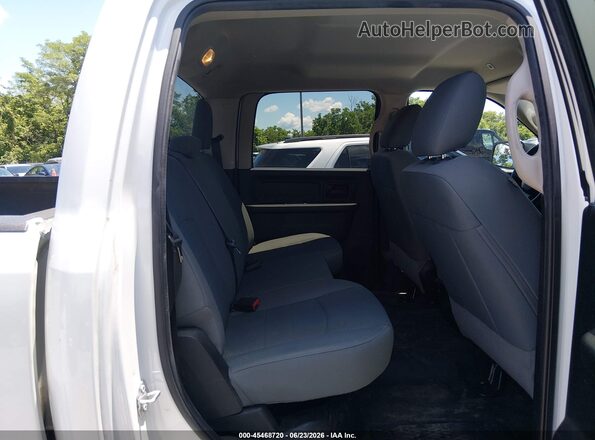 3C6TR5HT3JG295274 2018 RAM 2500 White VIN კოდის სტიკერის ხედი