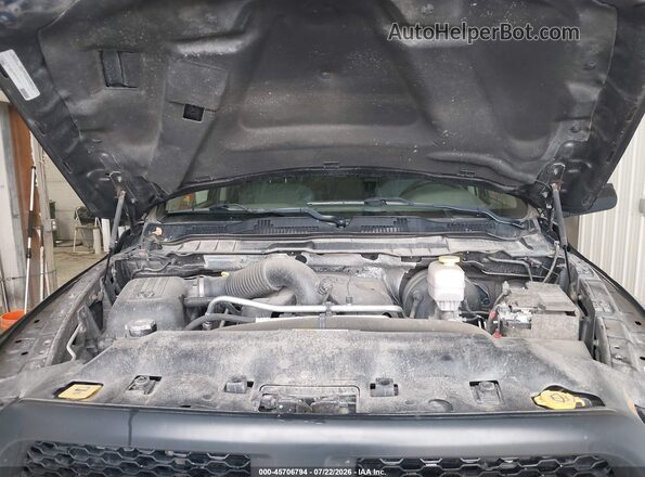 3C6TR5HT4JG149918 2018 RAM 2500 Gray Rear view
