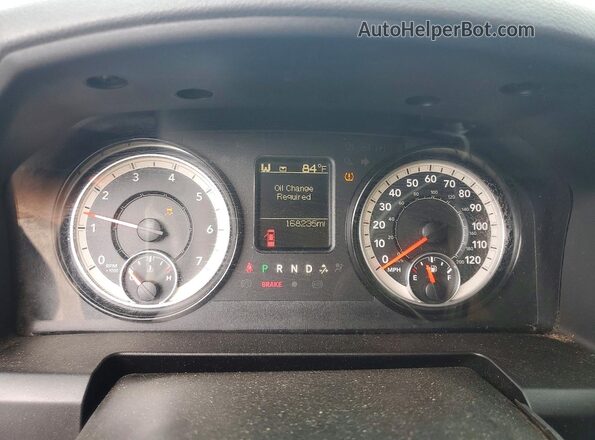 3C6TR5HT9JG147856 2018 RAM 2500 White Вид щитка приладів