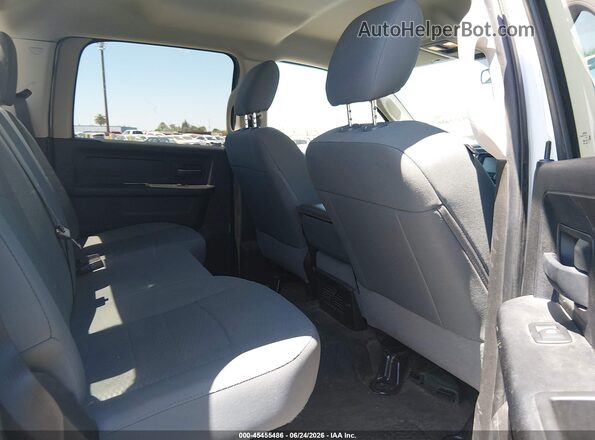 3C6TR5HT9JG295263 2018 RAM 2500 White Vista de la etiqueta del VIN