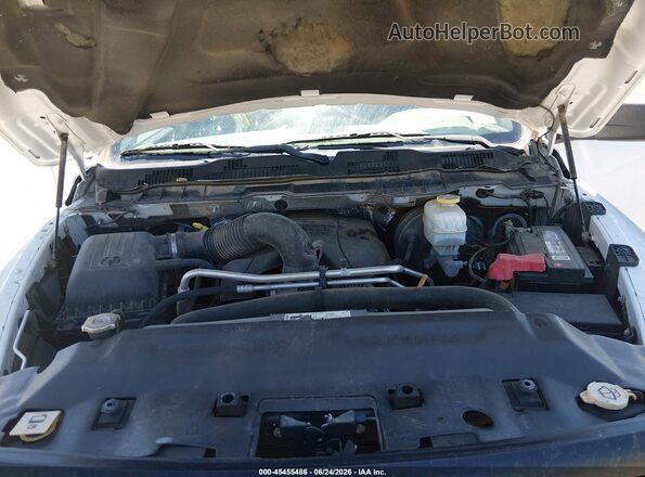 3C6TR5HT9JG295263 2018 RAM 2500 White Vista trasera