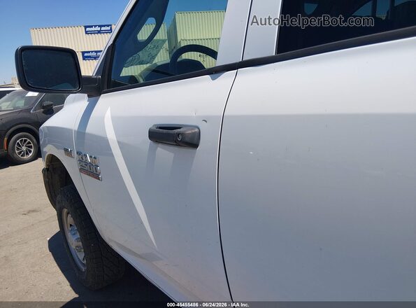 3C6TR5HT9JG295263 2018 RAM 2500 White Vista interior de 360 grados