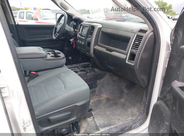 3C6TR5HTXGG297497 2016 RAM 2500 Белый Вид салона спереди