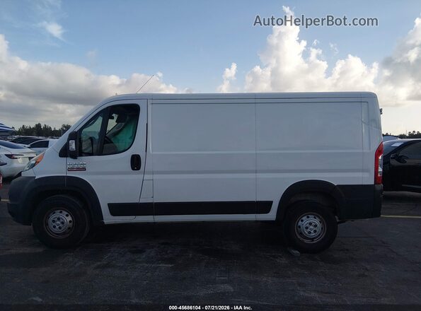 3C6TRVAG1LE141755 2020 RAM PROMASTER 1500 White Սալոնի 360 աստիճան տեսք