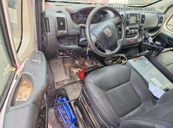 3C6TRVAG7GE100147 2016 RAM PROMASTER White Вид панелі приладів