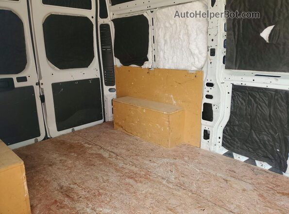 3C6TRVBG9LE103429 2020 RAM PROMASTER Белый Вид задней части салона
