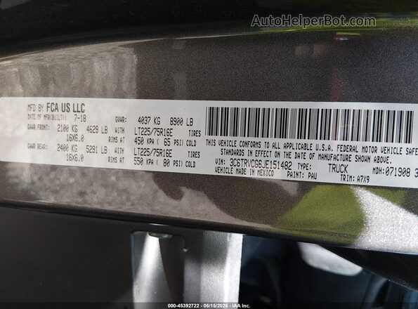 3C6TRVCG6JE151482 2018 RAM PROMASTER 2500 Gray Vista del compartimento del motor