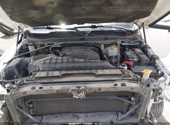3C6UR4CJ4KG517875 2019 RAM 2500 White Вид ззаду