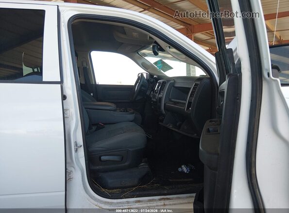 3C6UR5CJ2GG298542 2016 RAM 2500 White Vista interior delantera