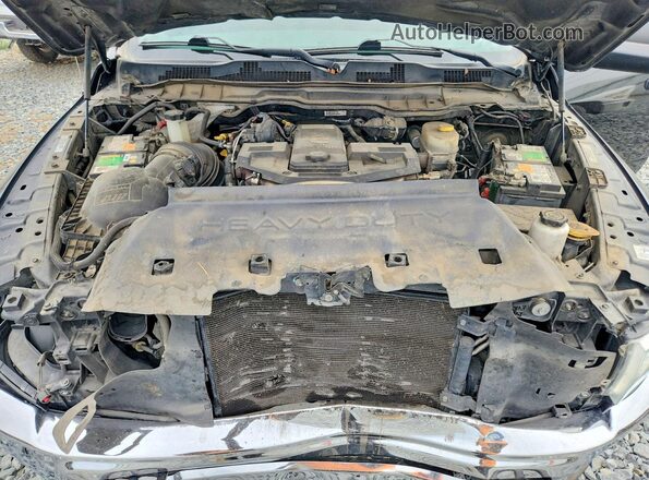 3C6UR5CL0JG302015 2018 RAM 2500 Black უკანა სალონის ხედი