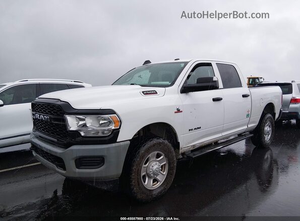 3C6UR5CL0KG518321 2019 RAM 2500 White Vista tres cuartos delantera izquierda