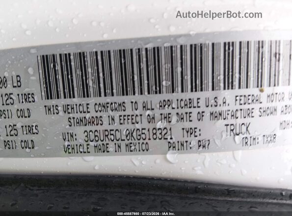 3C6UR5CL0KG518321 2019 RAM 2500 White Vista del compartimento del motor