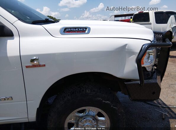 3C6UR5CL0LG145976 2020 RAM 2500 White Դիմացի տեսք
