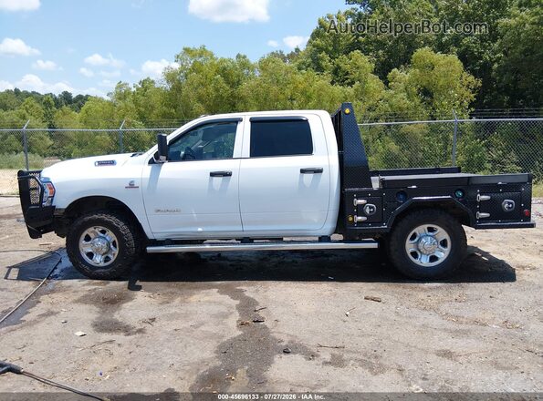 3C6UR5CL0LG145976 2020 RAM 2500 White Սալոնի 360 աստիճան տեսք