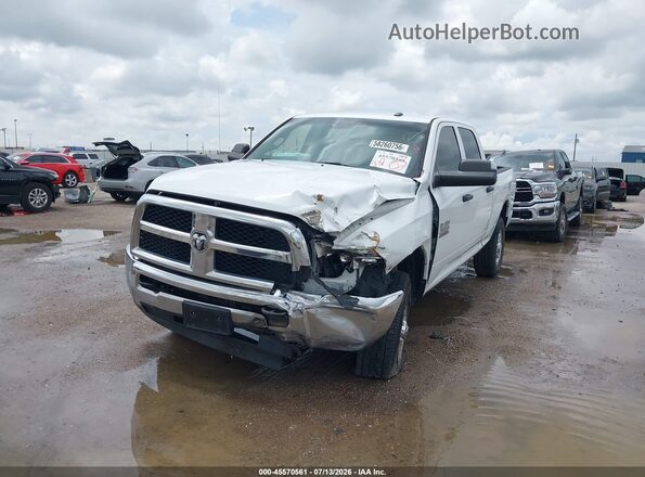 3C6UR5CL1JG390122 2018 RAM 2500 White Vista tres cuartos delantera izquierda