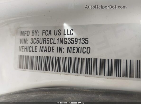 3C6UR5CL1NG359135 2022 RAM 2500 Белый Вид подкапотного пространства
