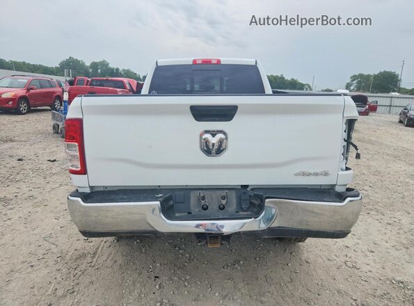 3C6UR5CL4RG236855 2024 RAM 2500 White Հետևի տեսք