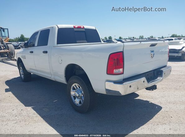3C6UR5CL6JG301225 2018 RAM 2500 White Вид спереду