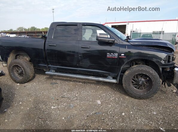 3C6UR5CL6JG328649 2018 RAM 2500 Black 360 interior view