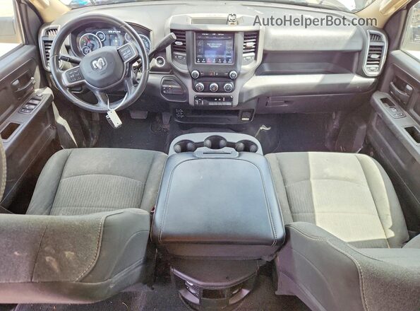 3C6UR5CL6LG197340 2020 RAM 2500 White Dashboard view