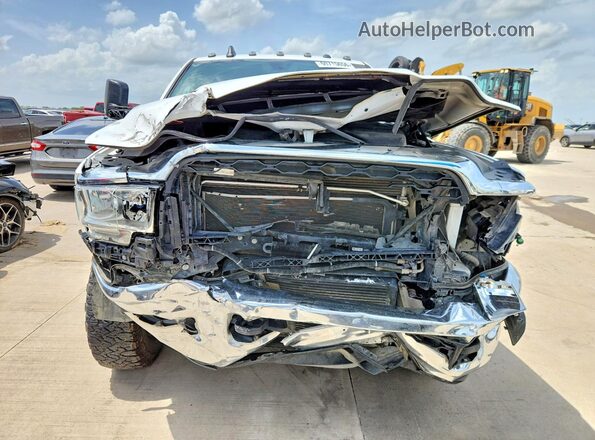 3C6UR5CL6LG197340 2020 RAM 2500 White Front view