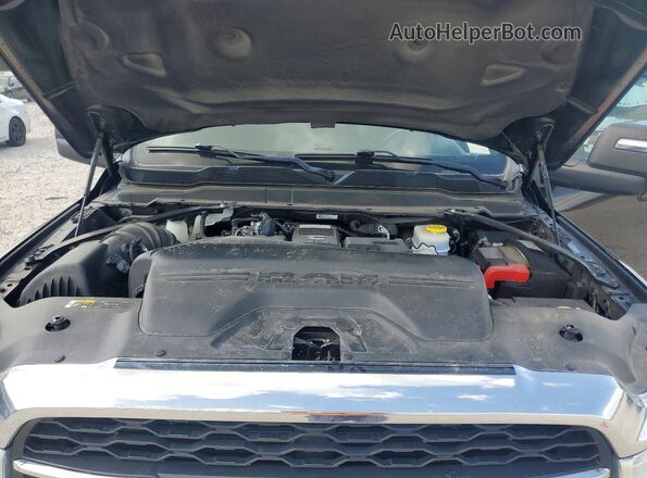 3C6UR5CL6RG117088 2024 RAM 2500 Black უკანა სალონის ხედი