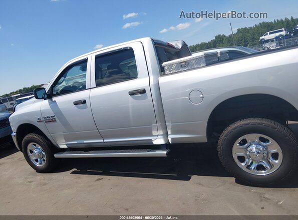 3C6UR5CL7GG260970 2016 RAM 2500 Silver სალონის 360-გრადუსიანი ხედი