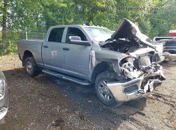 3C6UR5CL7NG139031 2022 RAM 2500 Серый Передняя правая четверть