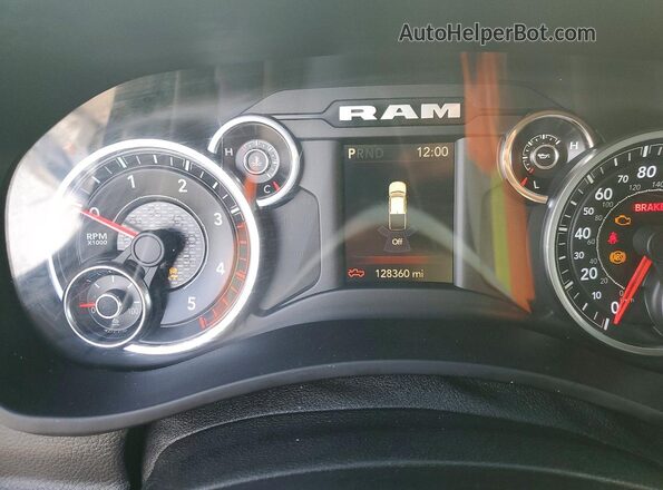 3C6UR5CL8MG633400 2021 RAM 2500 Black Instrument cluster view
