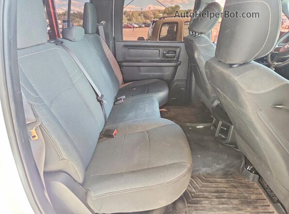 3C6UR5CL8NG125476 2022 RAM 2500 White Вид задніх сидінь
