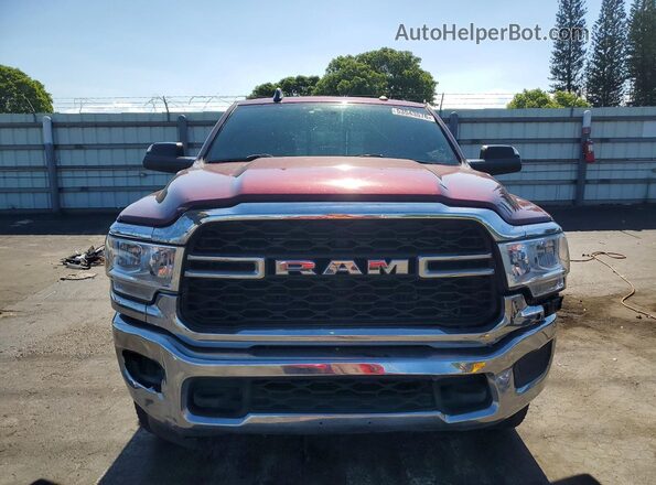 3C6UR5CL9NG143372 2022 RAM 2500 Red Widok z przodu