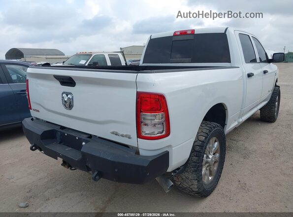 3C6UR5CLXNG220654 2022 RAM 2500 White უკანა მარჯვენა